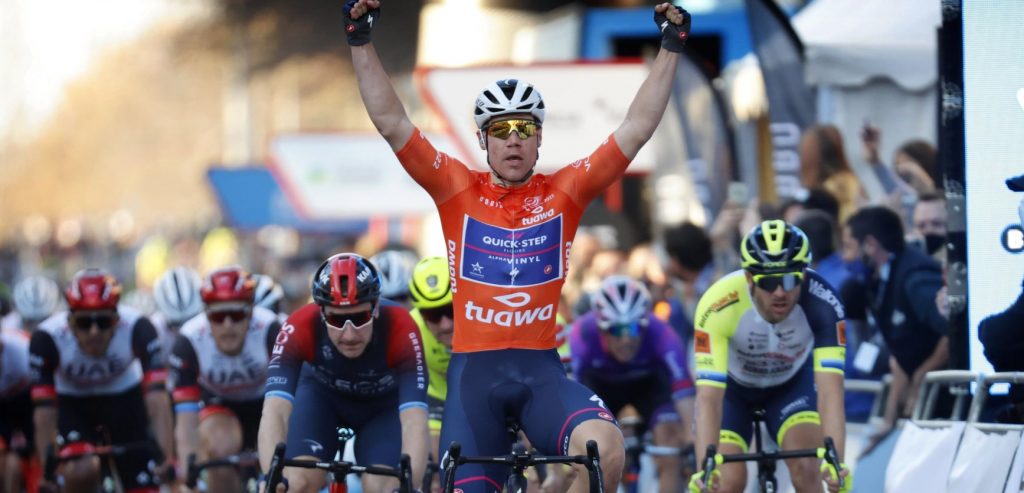 Fabio Jakobsen de snelste in slotrit Ronde van Valencia, Aleksandr Vlasov eindwinnaar