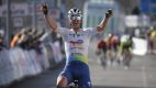 Dries Van Gestel wint Ronde van Drenthe: “Techniek uit veldritten kwam van pas”