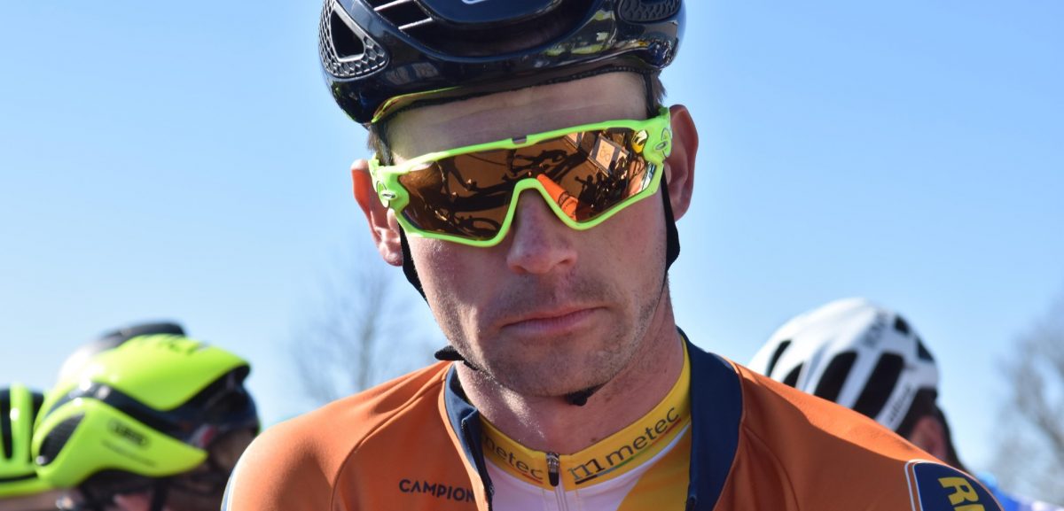 Weer Nederlands succes in Bretagne: Elmar Reinders sprint naar winst