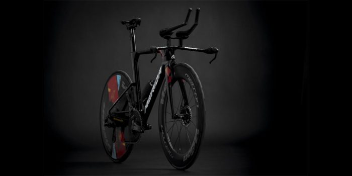 Merida lanceert met TIME WARP TT vernieuwde tijdrit- en triatlonfiets