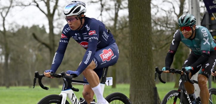 Jasper Philipsen volgt zichzelf niet op: “Veel te veel gegeven onderweg”