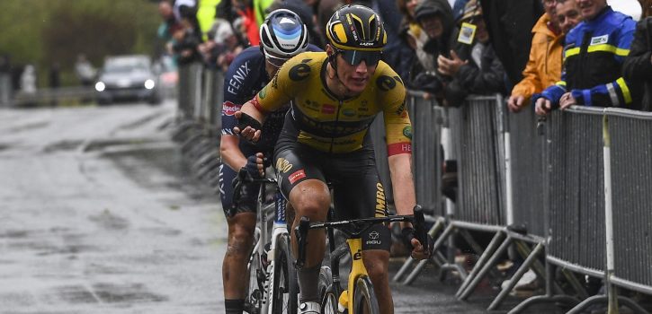 Olav Kooij wint slotrit en grijpt eindzege in Sarthe na ontregelde finale