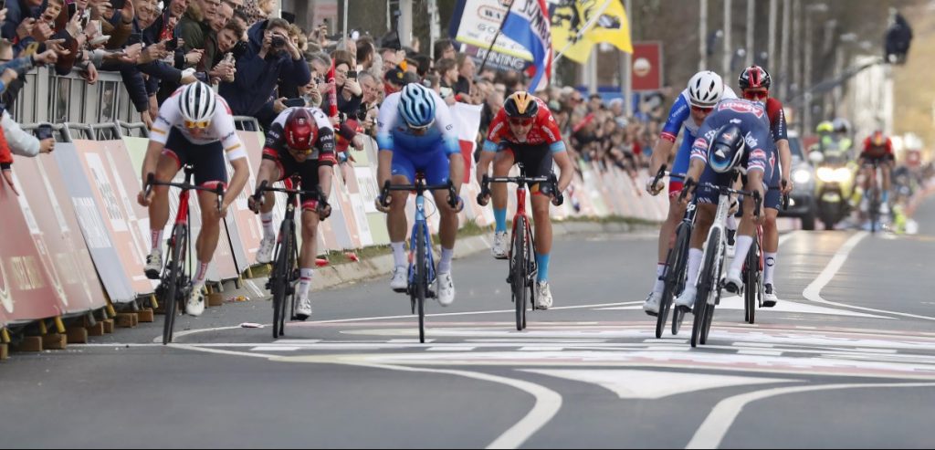 Alexander Kamp na vijfde plek in Gold Race: “Blij dat ik er eindelijk bij zat”