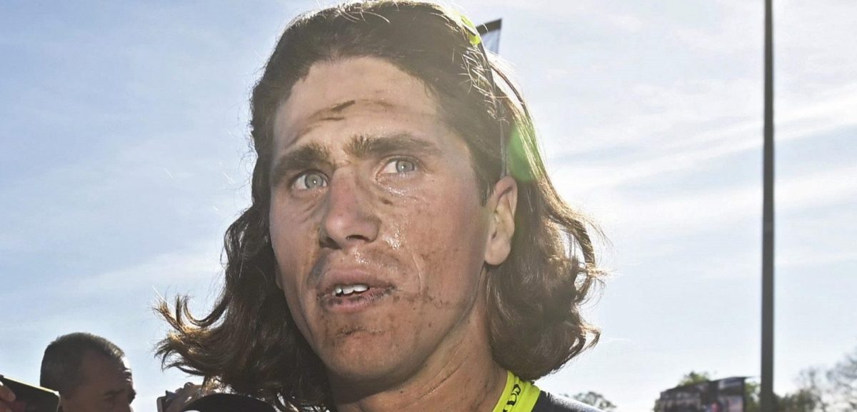 Tom Devriendt (4de) verbaast zichzelf in Parijs-Roubaix: “Nooit gedacht dat dit kon”