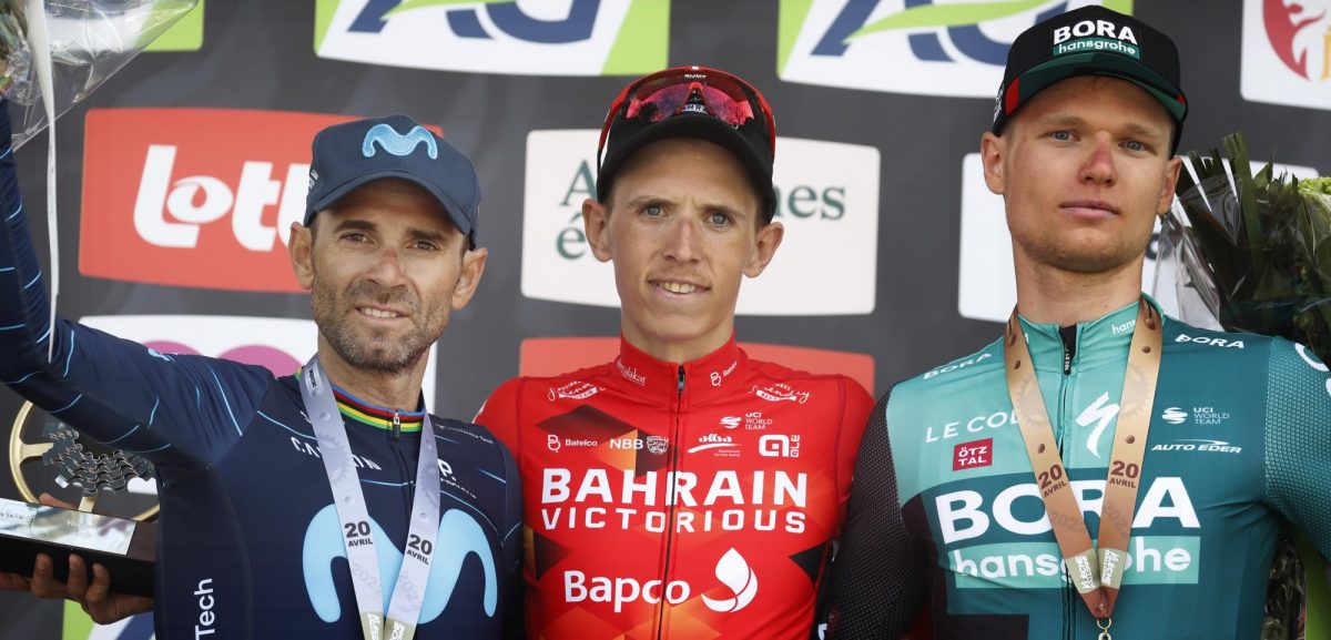 Vlasov debuteert met derde plaats in Waalse Pijl: “Teuns heeft mij wel verrast”