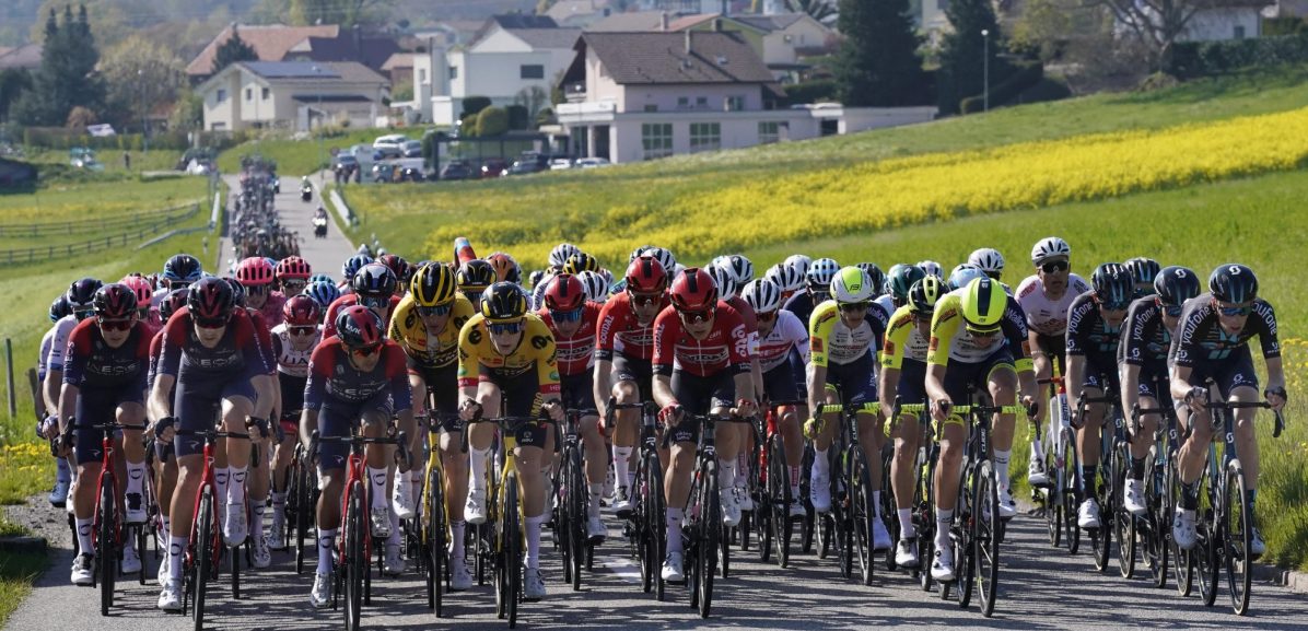 Volg hier de tweede etappe van de Ronde van Romandië 2022