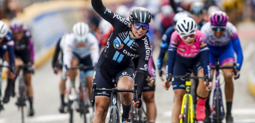 Lorena Wiebes prolongeert zege in Scheldeprijs