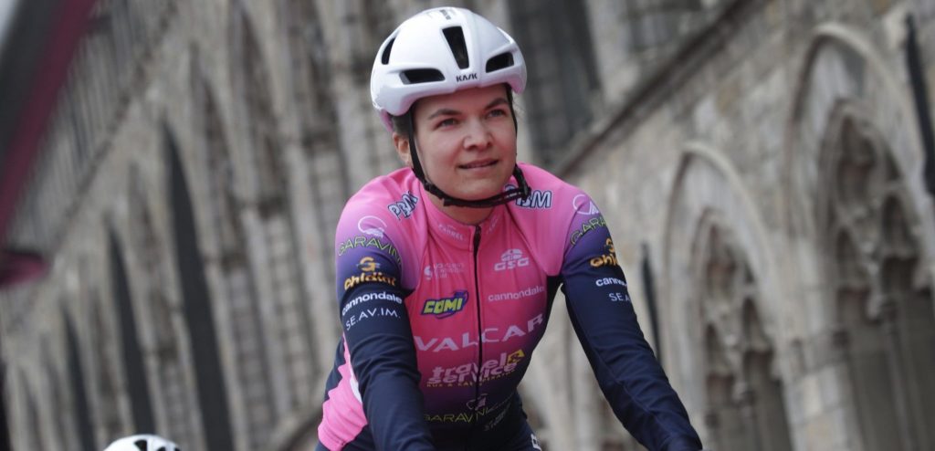 Olivia Baril boekt in Gran Premio Ciudad Eibar eerste profzege