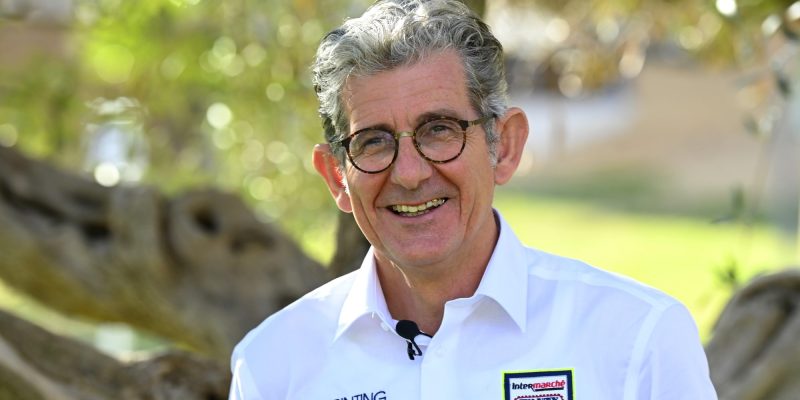 Valerio Piva als ploegleider aan de slag bij Jayco AlUla
