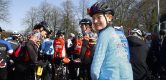 Kleindochter van voormalig premier Dries van Agt tekent contract bij Le Col-Wahoo
