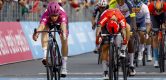 Arnaud Démare na millimetersprint met Ewan: “Dacht al dat mijn jump beter was”