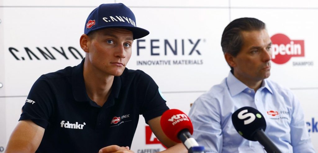 Christoph Roodhooft: “Dit is de beste Mathieu van der Poel, laten we ervan genieten”