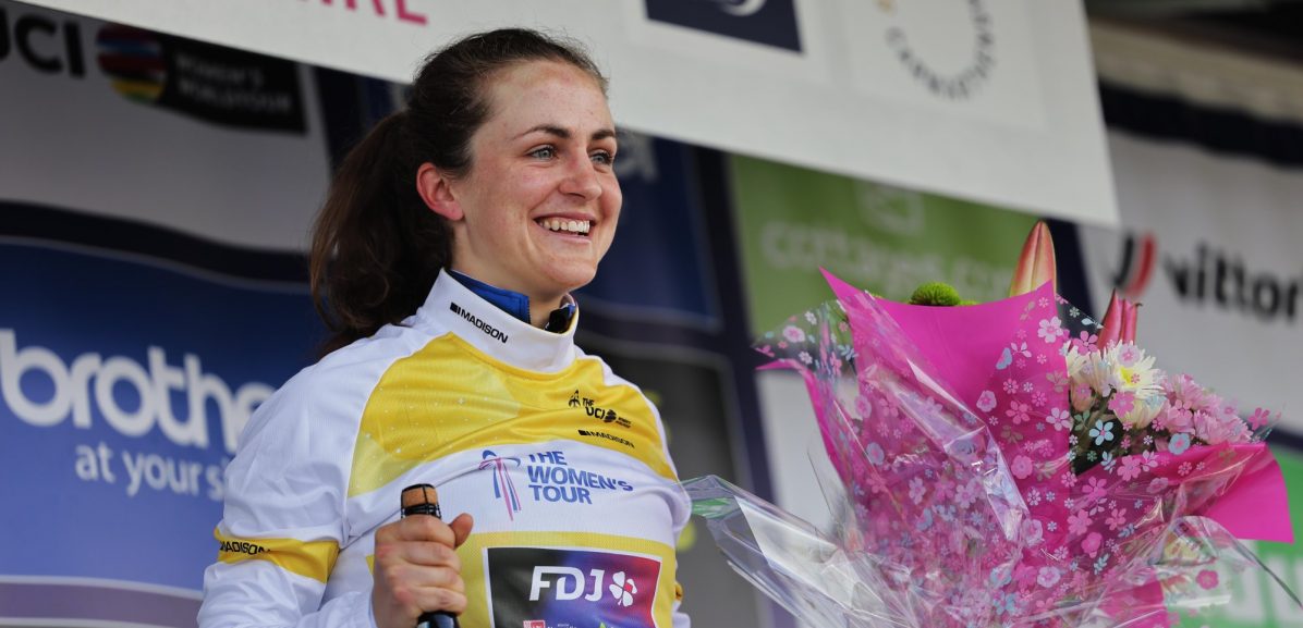 Volg hier de slotrit van de Women’s Tour 2022