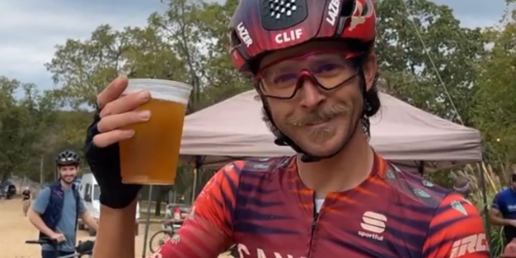 Gravelprof Peter Stetina: “Het zou enorm tof zijn als Van der Poel en Pidcock gravelraces gaan rijden”