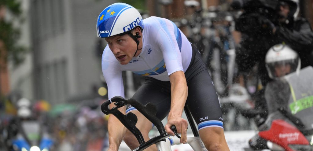 Stefan Küng verwacht geen gewone tijdrit: “Er is veel vermoeidheid in het peloton”