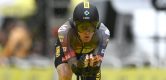 Steven Kruijswijk komt ten val in openingstijdrit, schade lijkt mee te vallen