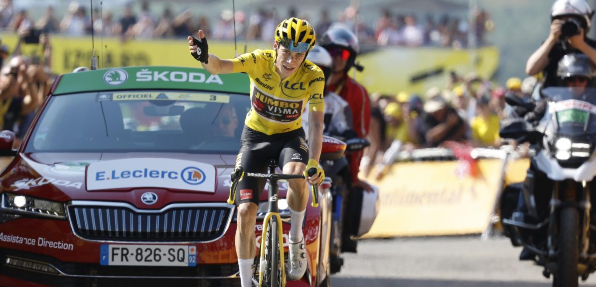 Tour 2022: Liveblog – Jonas Vingegaard nog steviger in het geel na winst op Hautacam