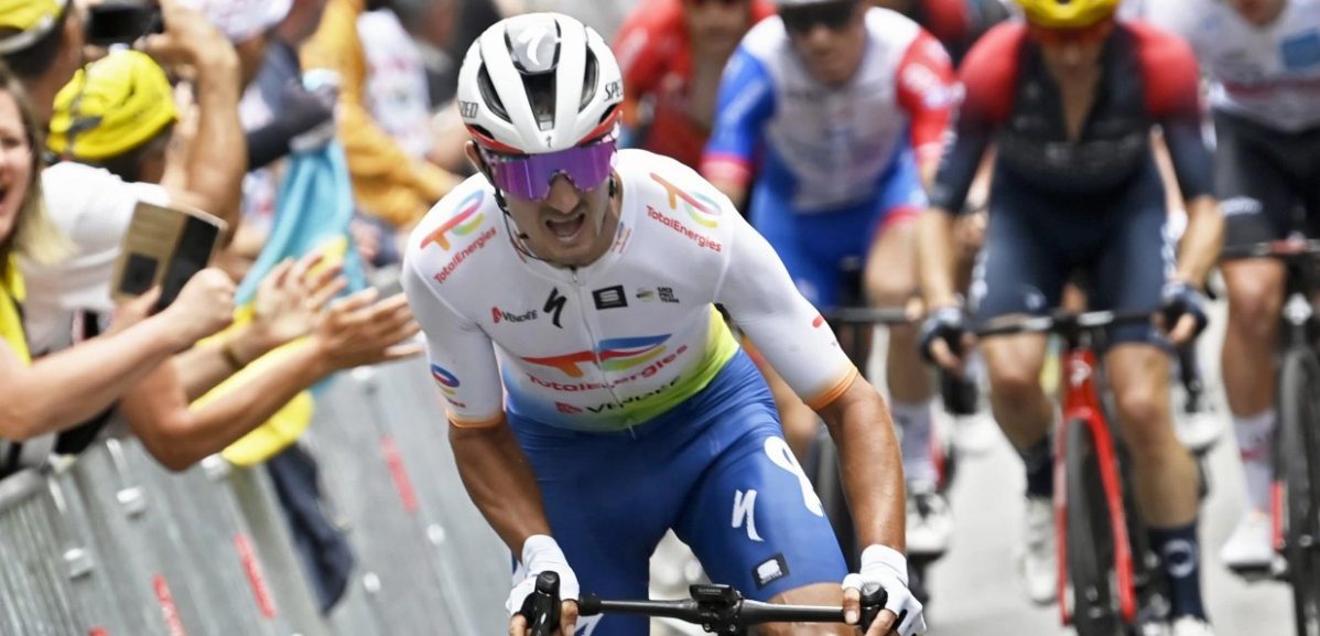 Tour 2022: Alexis Vuillermoz moet wedstrijd met hoge koorts verlaten