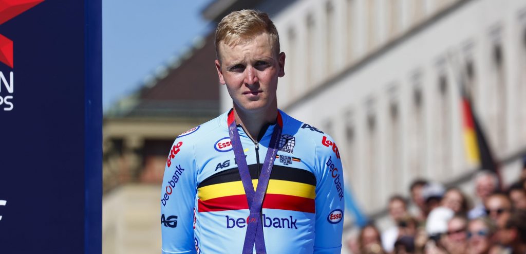 Tim Merlier baalt na bronzen plak op EK: “Moest iets te vroeg beginnen”