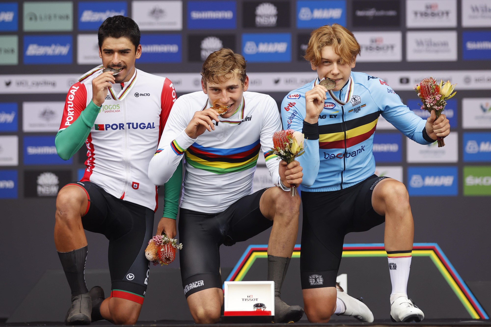 Wollongong - Australia - cycling -Emil Herzog (Germany) - Antonio Morgado (Portugal) - Vlad Van Mechelen (Belgium) pictured during 89th World Championships Men - Road Juniors Wollongong &gt; Wollongong (136km) - Photo: Luis Angel Gomez/SCA/Cor Vos © 2022