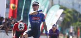 Sjoerd Bax verzilvert topvorm met ritzege in Tour de Langkawi