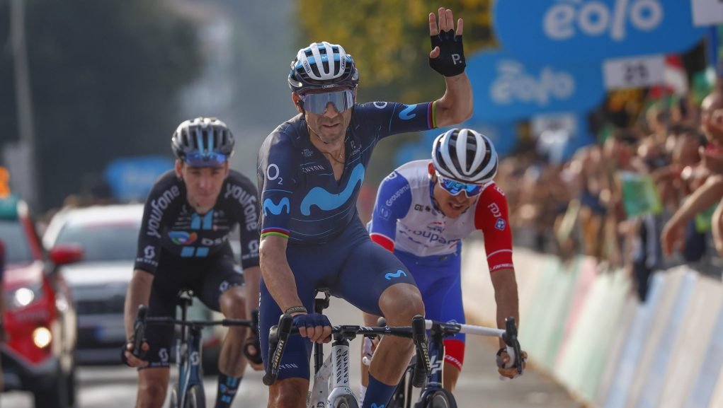 Valverde zwaait met ‘geweldig niveau’ af: “Doet wel verdriet om zo afscheid te nemen”