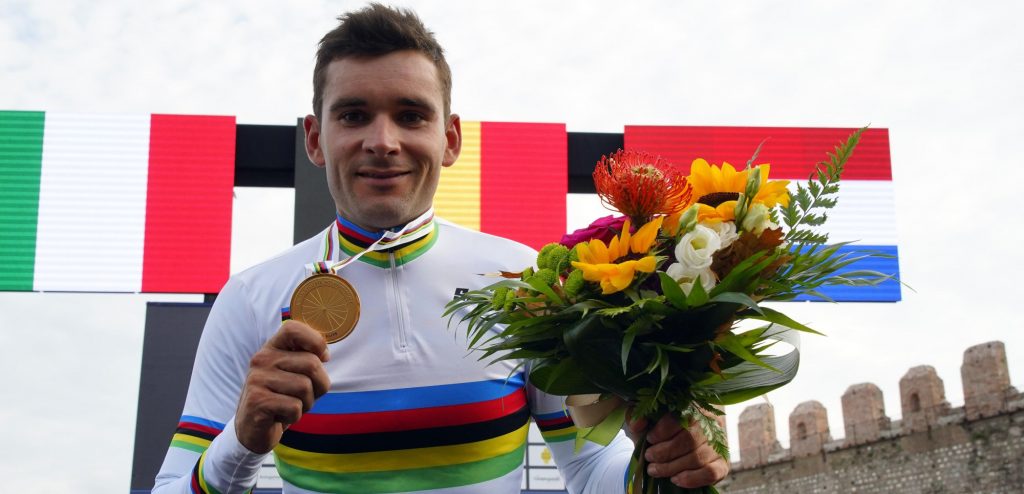 Gianni Vermeersch neemt regenboogtrui mee naar huis: “Het is ongelofelijk”