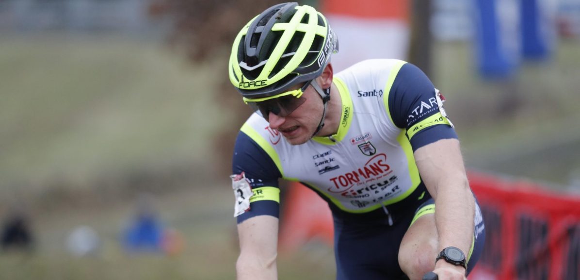 Corné van Kessel breekt sleutelbeen bij val op training