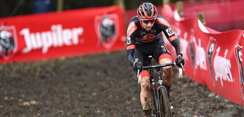 Michael Vanthourenhout wint in Meulebeke: “Voelde me heel goed voor de start”