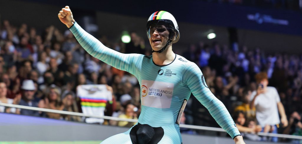 Harrie Lavreysen en Roy Eefting aan het feest in vierde ronde Track Champions League