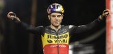 Wout van Aert is Mathieu van der Poel de baas in Zilvermeercross