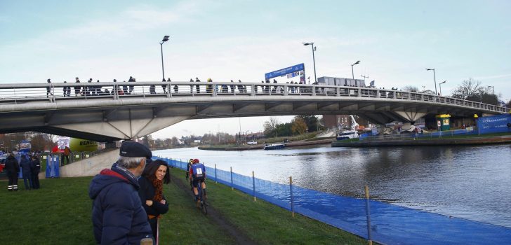 Piepjonge Mae Cabaca sluit zich aan bij Deschacht-Hens-Maes