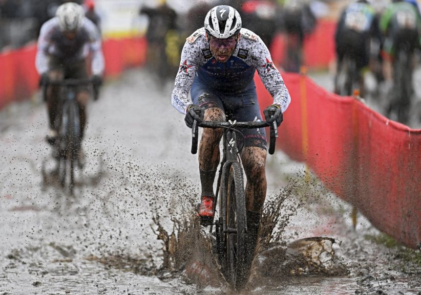 Zdenek Stybar crost ‘gratis’ in Loenhout: “Blijkbaar was er geen budget meer”