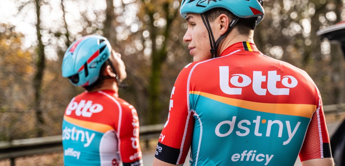 Arnaud De Lie en Caleb Ewan samen in Gent-Wevelgem: “Geen rivaliteit tussen ons”