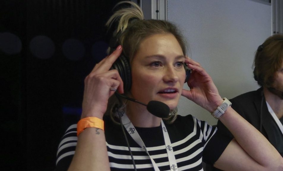 Roxane Knetemann emotioneel bij gesprek over vader Gerrie Knetemann