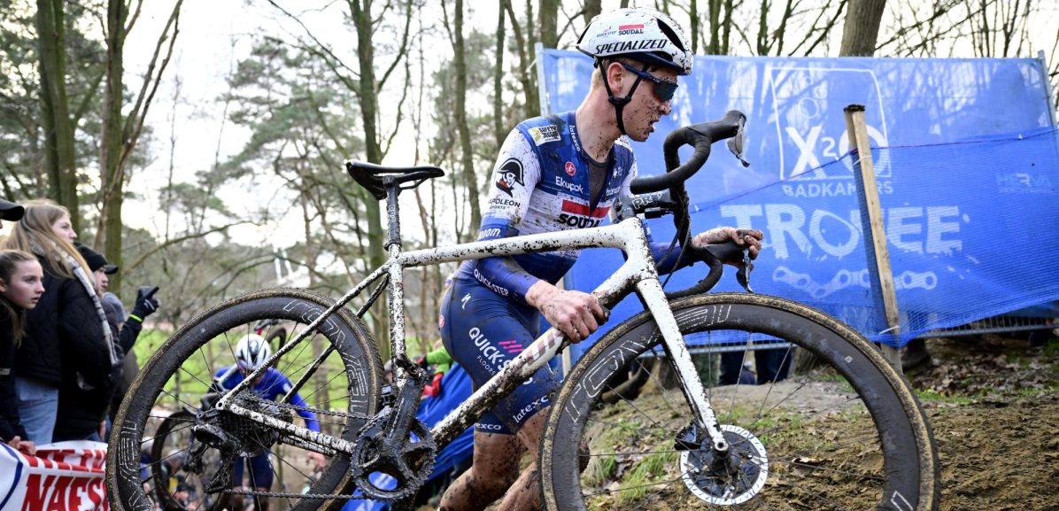Merlier verslaat Kamp en Van der Poel in spannende Exact Cross Zonnebeke