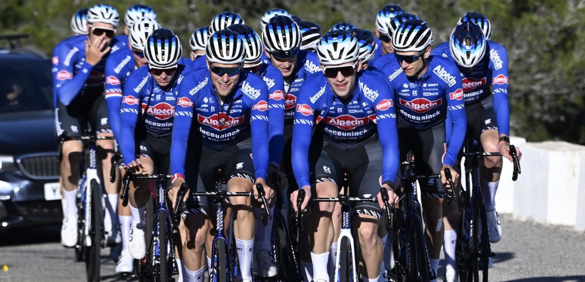 Winterstages in Spanje: Drie vreemde eenden tussen de WorldTeams