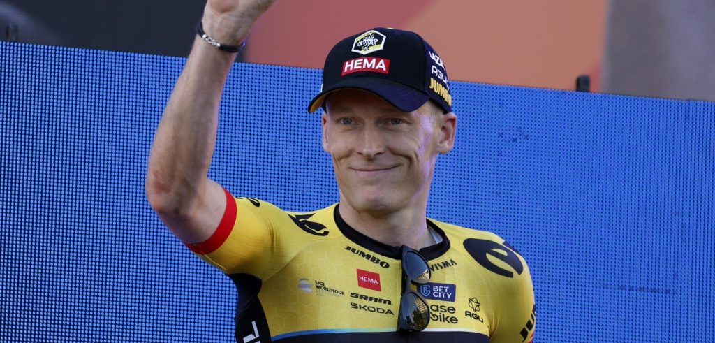 Robert Gesink wil langer door met wielrennen: “Deur op een kier gezet”