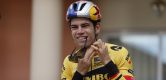 Wout van Aert maakt korte metten met balkjes-gate op WK: “Ze liggen nu beter en veiliger”