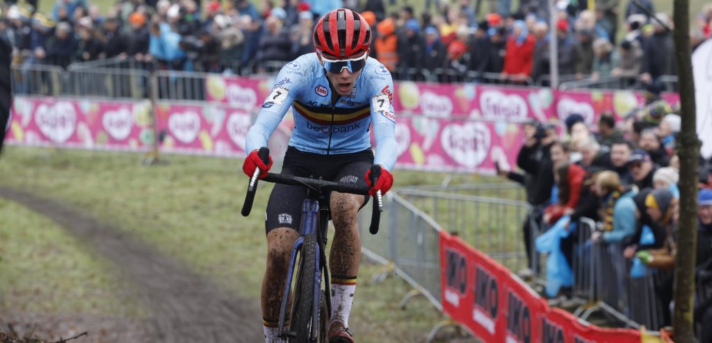 Thibau Nys beëindigt beloftenperiode met winst op WK: “Ik wilde dit zó graag”