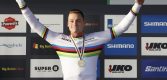 Mathieu van der Poel na vijfde wereldtitel: “Schat deze zege hoog in”