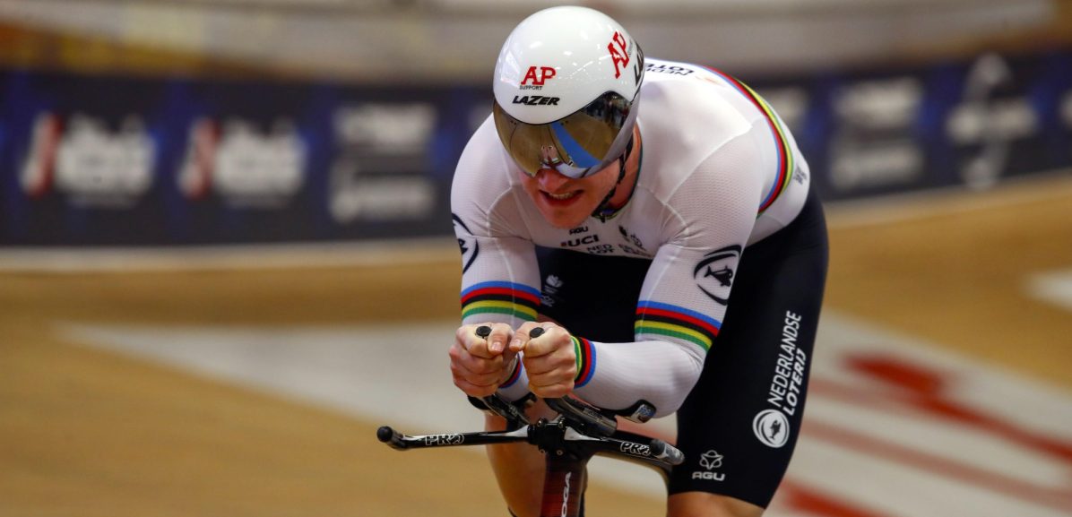 Jeffrey Hoogland valt vanavond wereldrecord op de kilometer aan: “Heel overtuigd dat we het gaan halen”