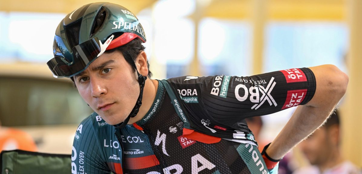 Ploegleider BORA-hansgrohe ontkent dat Cian Uijtdebroeks gepest werd: “Zeker niet het geval”