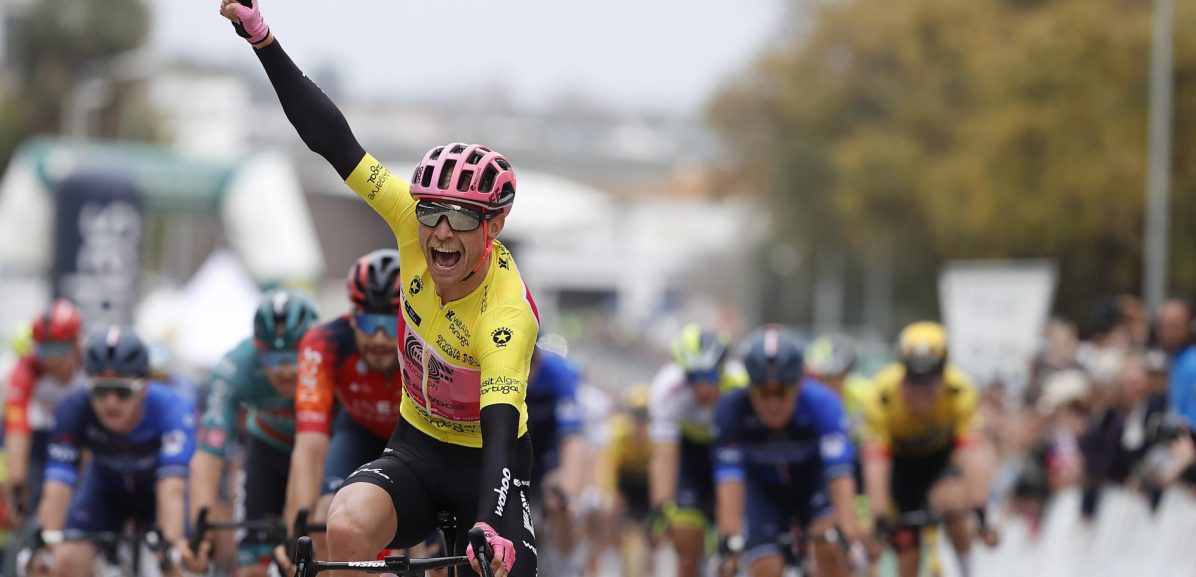 Magnus Cort sprint naar tweede zege op rij in Volta ao Algarve na zinderende finale