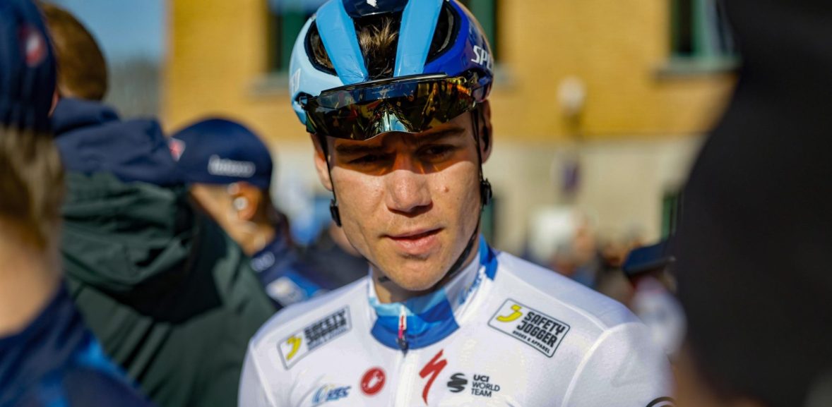 Kneuzingen en schaafwonden voor Fabio Jakobsen na val in Le Samyn