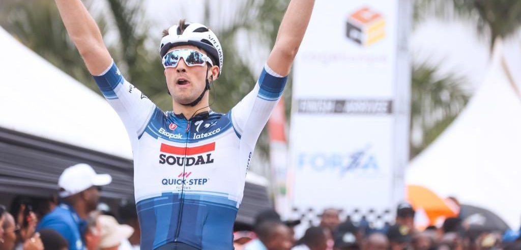 Ethan Vernon opent Tour du Rwanda met overduidelijke sprintzege