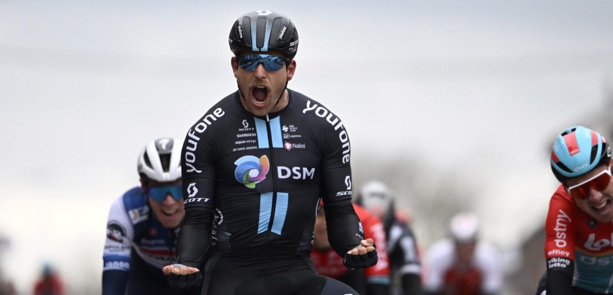 Sam Welsford laat Team DSM juichen in GP Criquielion