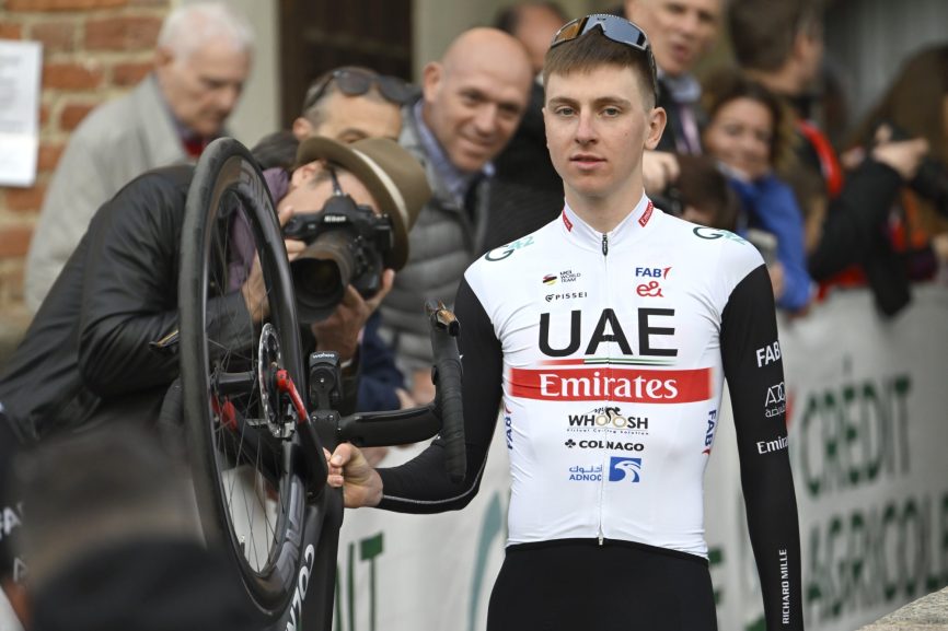 Tadej Pogacar verrast voor Milaan-San Remo: “Ik zie mezelf niet als favoriet”