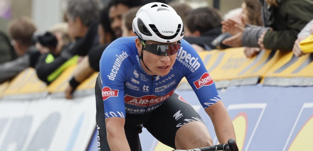 Jasper Philipsen (vierde) baalt van Dwars Door Vlaanderen: “Gemiste kans”