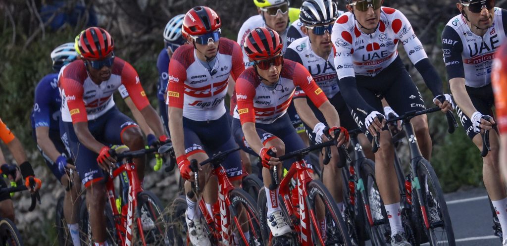 Kenny Elissonde komt met de schrik vrij na val in Ronde van Catalonië